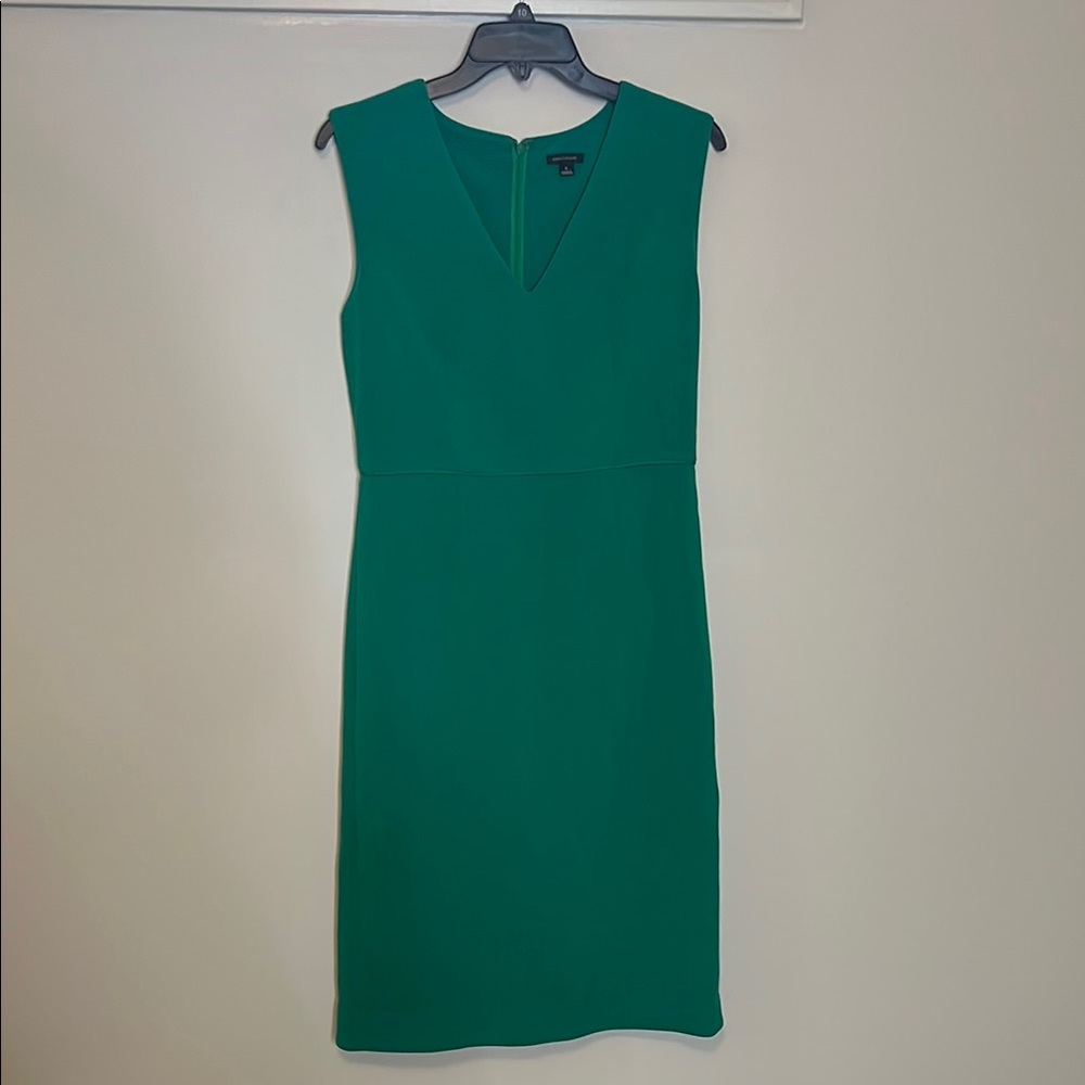 Ann Taylor Green V-Neck Sheath Midi Dress